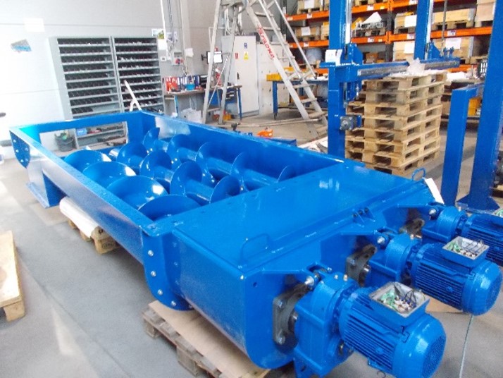 Biomass handling equipment
