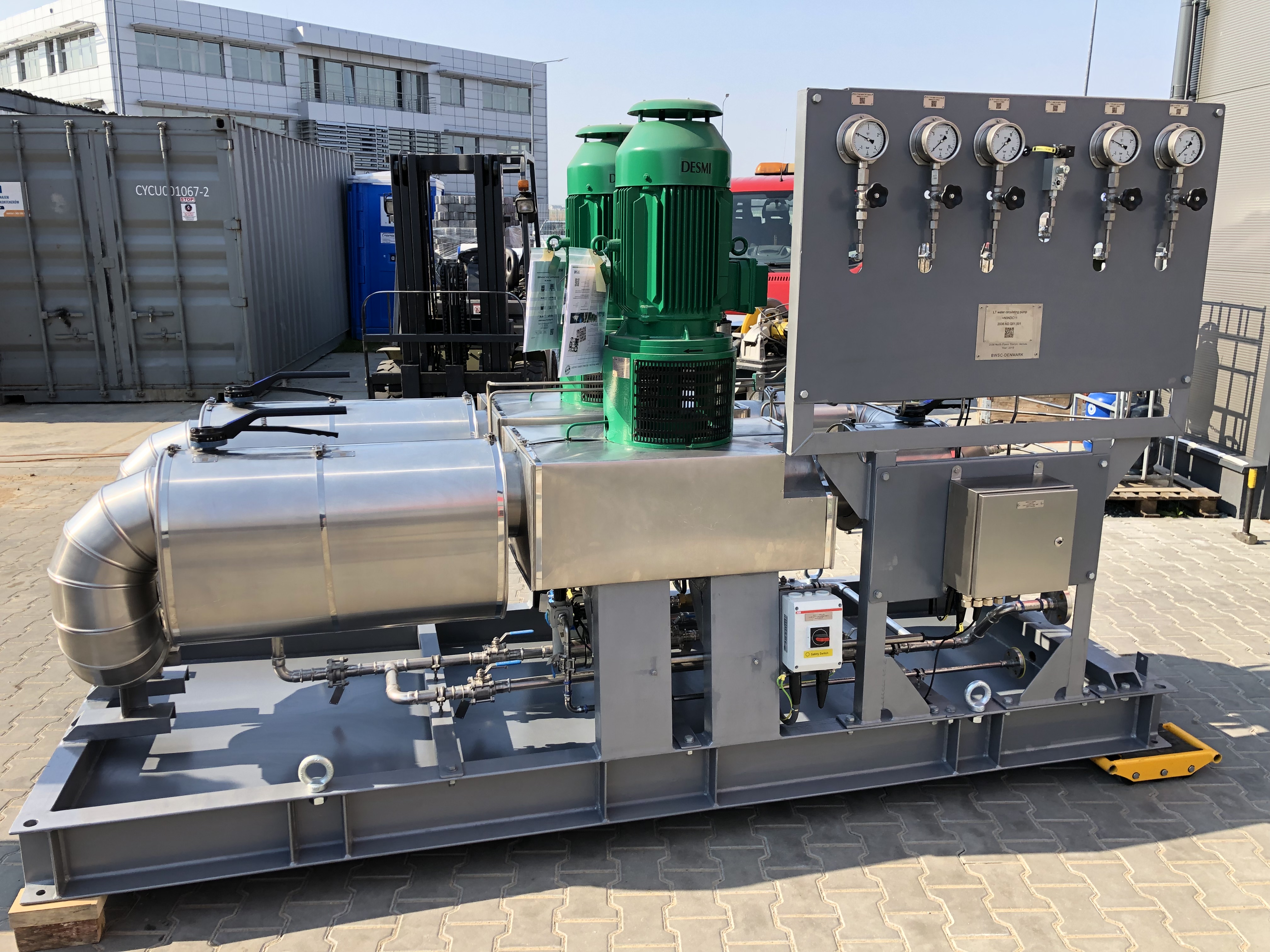 Modular skids for power plants