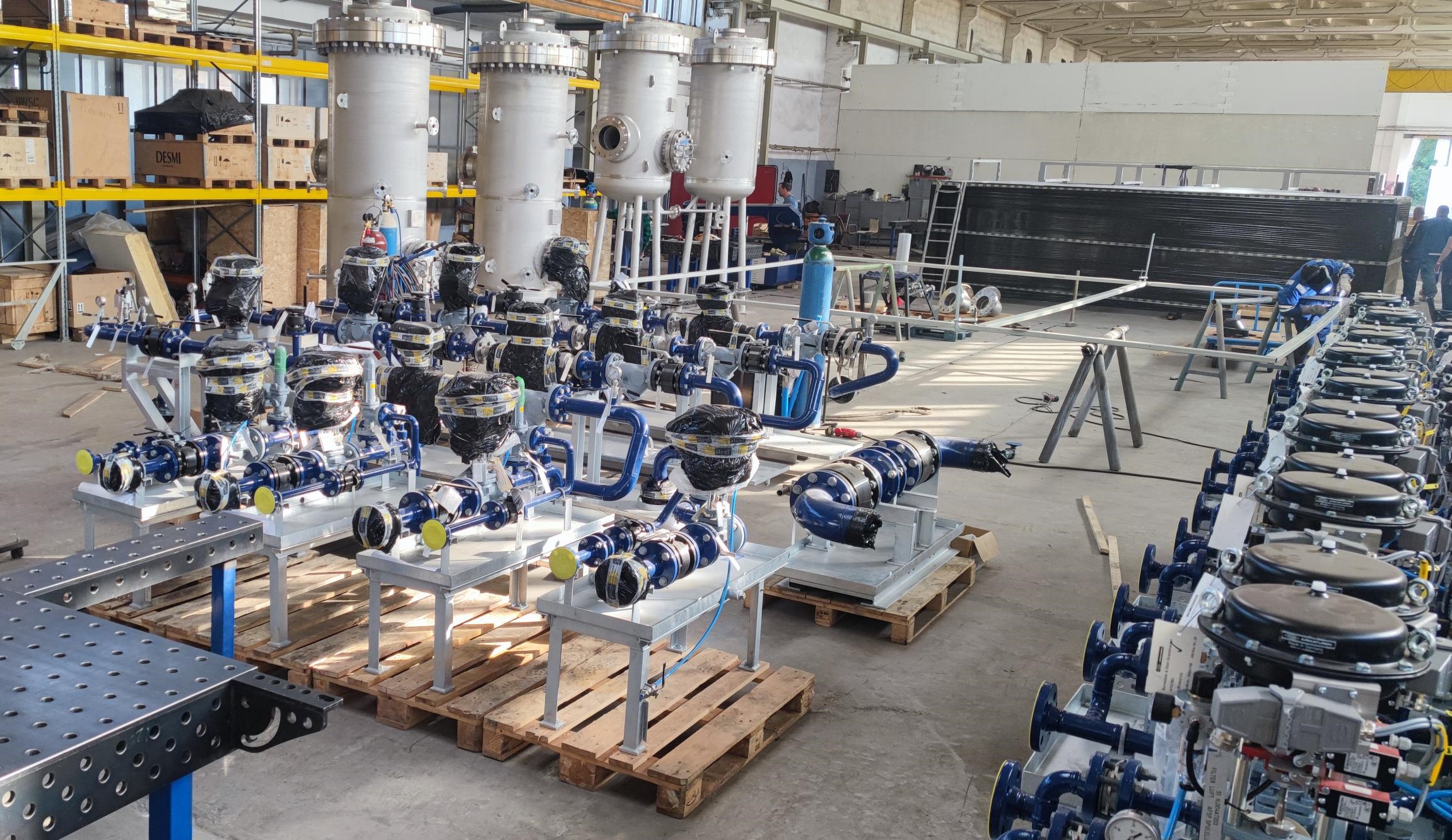Modular skids for chemical industry