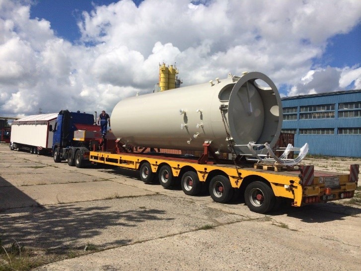 Storage tanks
