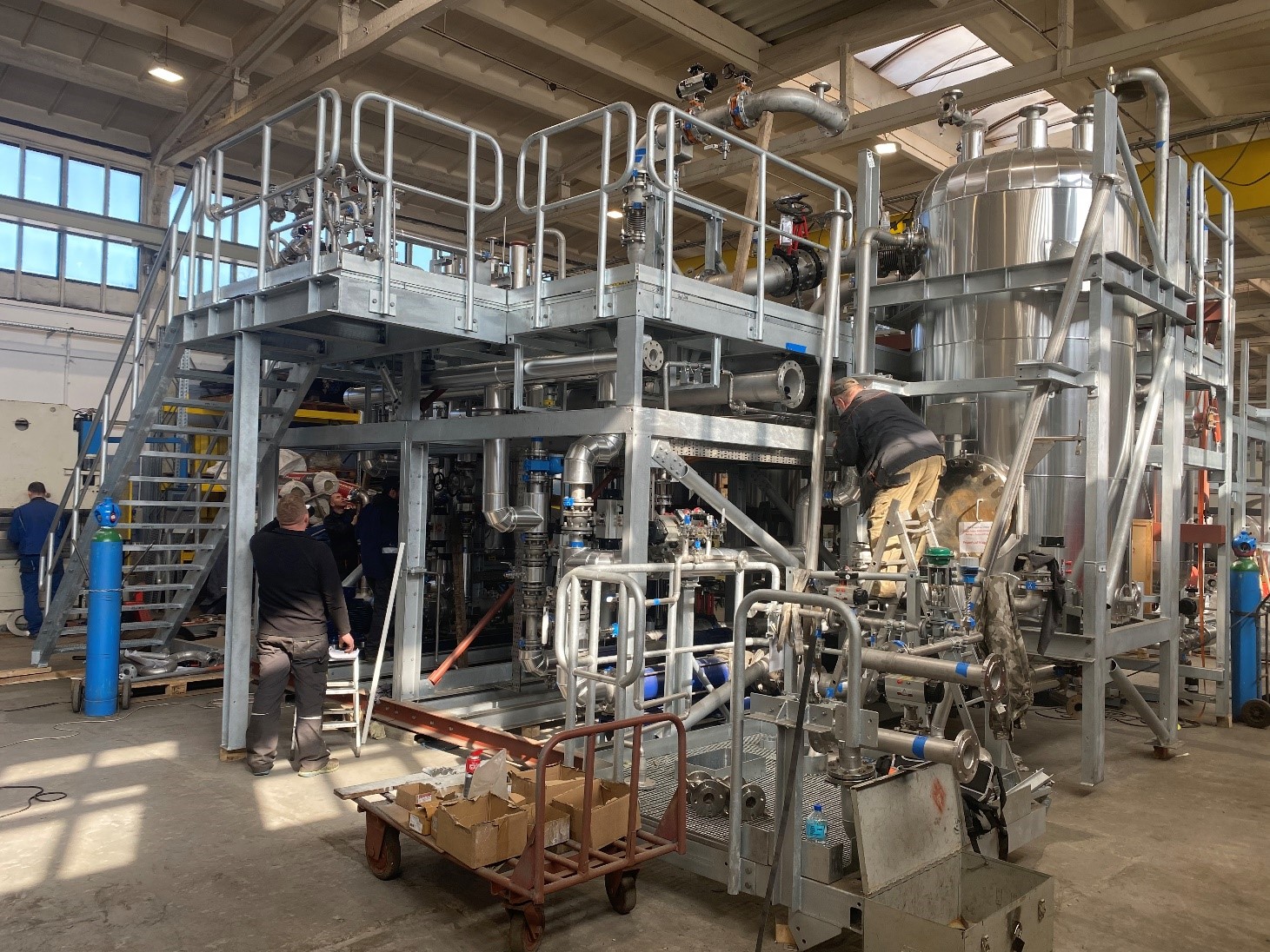 Modular skids for chemical industry