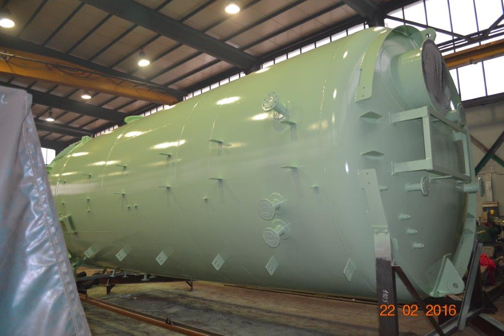 Storage tanks