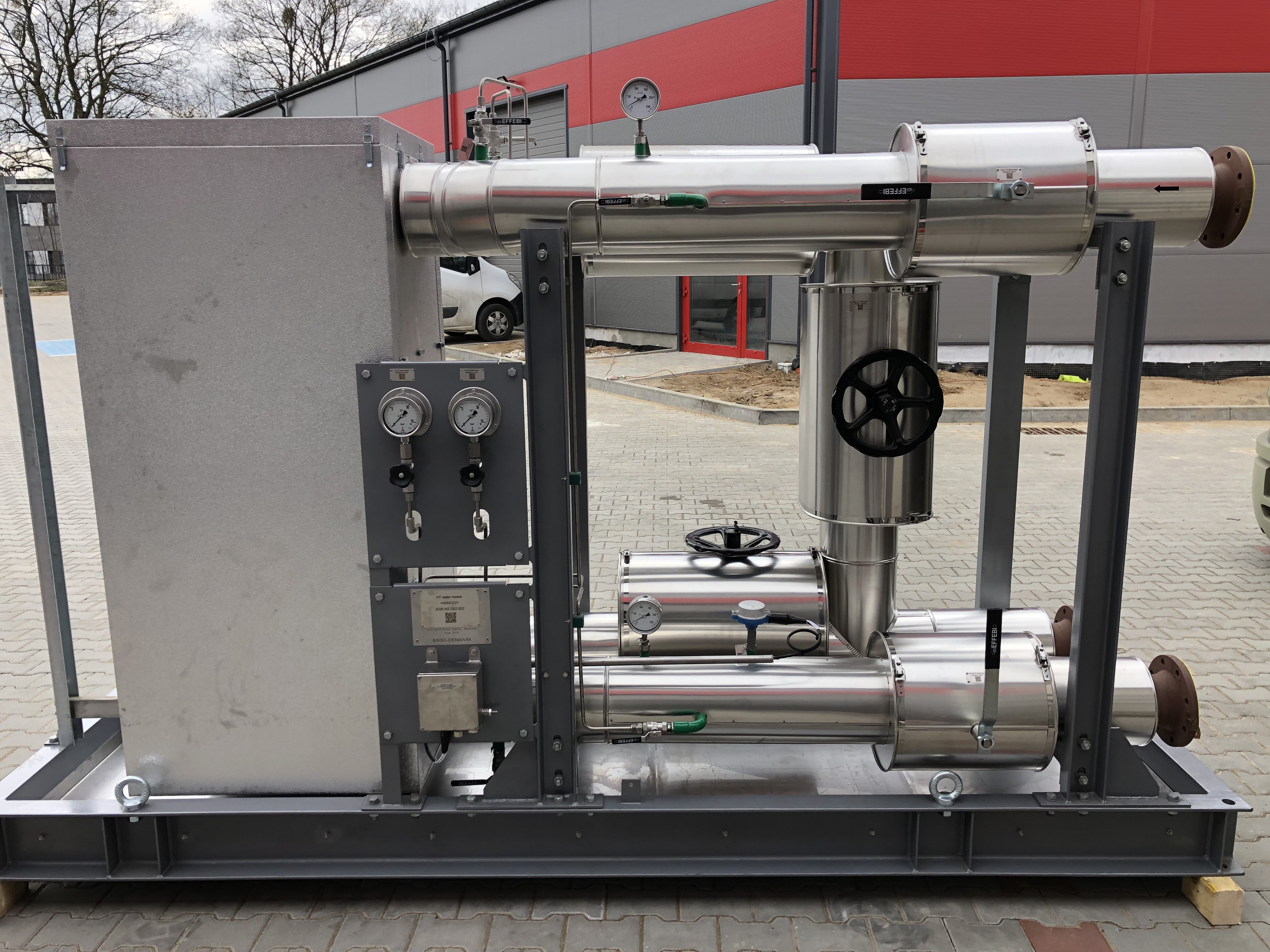 Modular skids for power plants